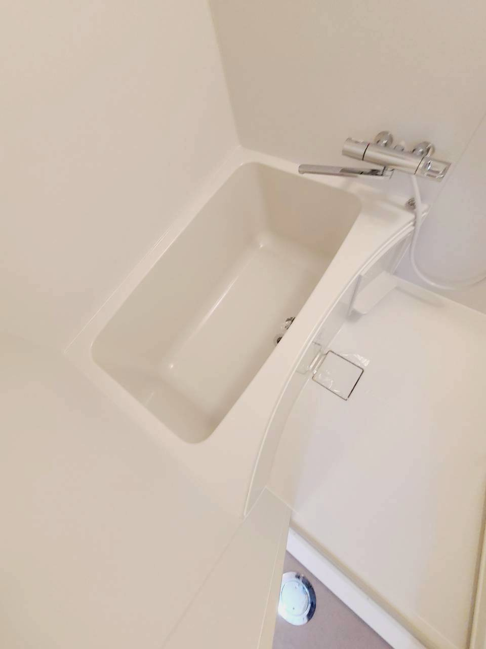 ロワール甲子園の浴室