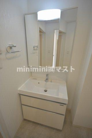 プレジオ難波ASIANの洗面所