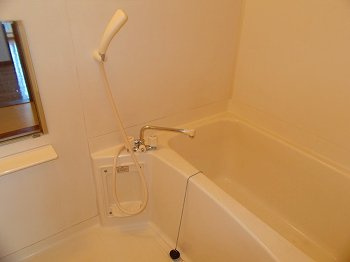 【浴室】 | シティアークⅡ | お風呂で日々の疲れを落としましょう
