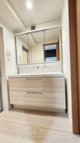 板橋マンションの洗面所