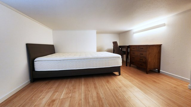 板橋マンションの寝室|ロフト