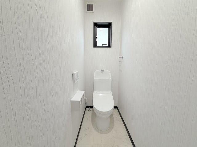 筑紫野市牛島戸建てのトイレ