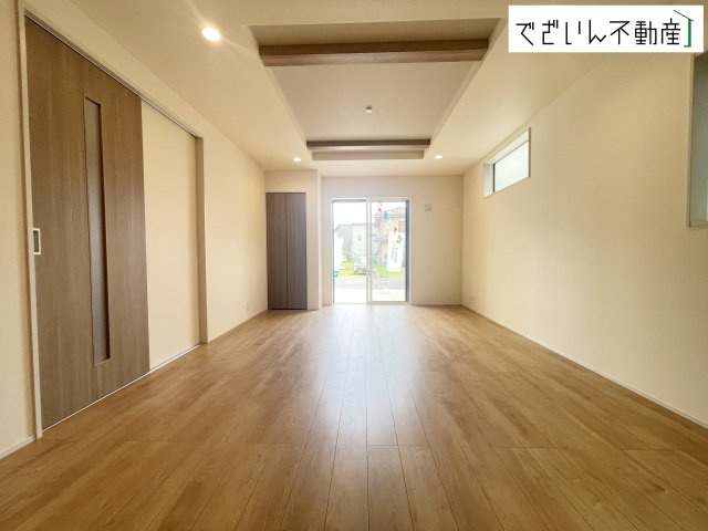 【居間・リビング】 | blooming garden久喜市本町5丁目4期　新築住宅 | 現地(2026年7月撮影)