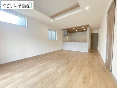 【居間・リビング】 | blooming garden久喜市本町5丁目4期　新築住宅 | 現地(2026年7月撮影)