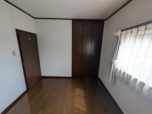朝倉郡筑前町野町　中古戸建の洋室