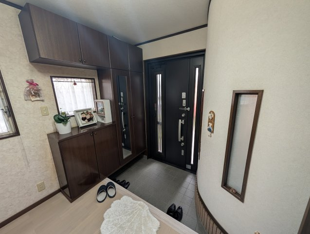 朝倉郡筑前町野町　中古戸建の玄関