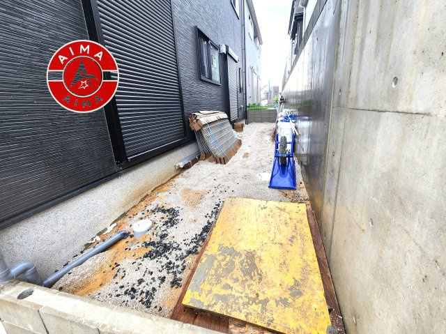 福岡市南区若久6丁目第1-4棟（1号棟）の外観|お庭で自由な時間を過ごせます。