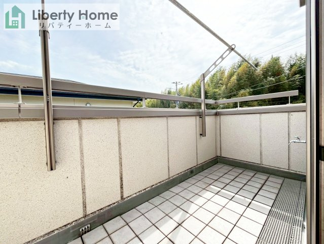 常陸太田市春友町　中古戸建のバルコニー