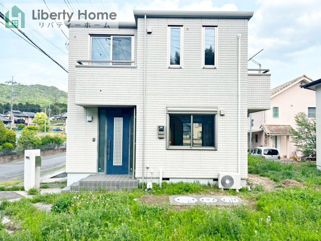 常陸太田市春友町　中古戸建の外観