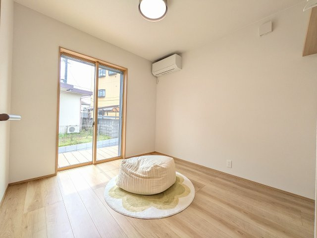 八王子市　大楽寺町　平屋（新築未入居戸建て）の子供部屋|～5.0帖の洋室です～
