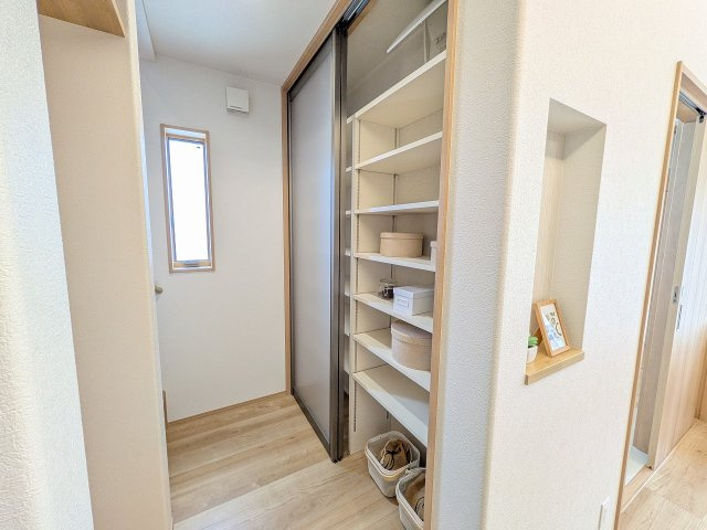 八王子市　大楽寺町　平屋（新築未入居戸建て）のトイレ|～暖房温水洗浄機能付きトイレ　冬場は特に嬉しい機能ですね～
