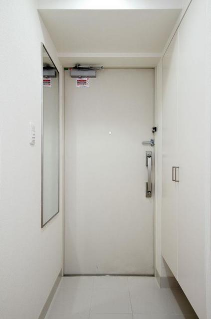 ｉ－Ｓｕｉｔｅ　ＨｉｇａｓｈｉＮａｋａｎｏの玄関|※写真は同タイプ住戸です。