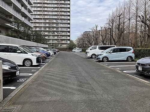 光ヶ丘パークタウン大通り北のその他|駐車場　※2026年3月の写真