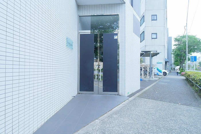 The Grande regalo春日町の外観