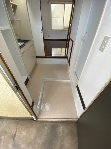 グリーンパレスの玄関
