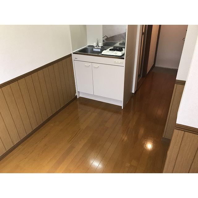 ８７ｈｏｕｓｅ０２の居間・リビング