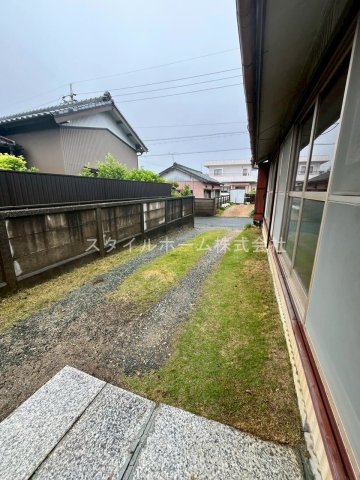 【庭】 | 西岩田４丁目貸家