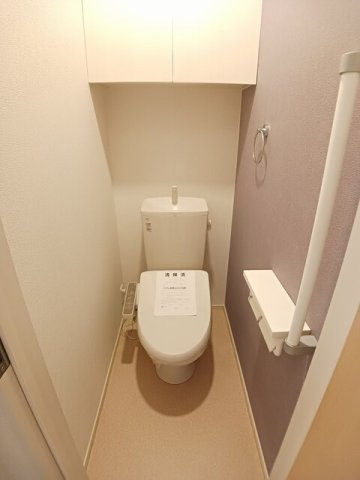 ル・ボヌール三木Ⅱのトイレ|コンパクトで使いやすいトイレです
