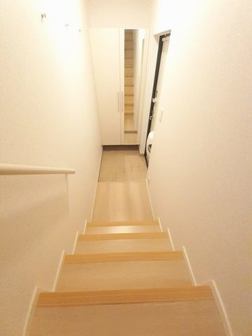エスポワールＡの玄関|落ち着いた玄関です
