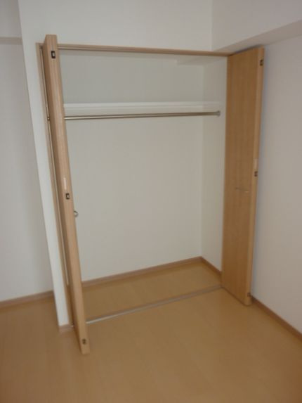 ブラントーレ哲学堂の収納