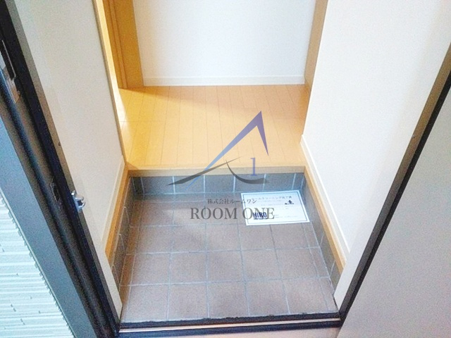 コンフォート学芸大学の玄関|玄関です。