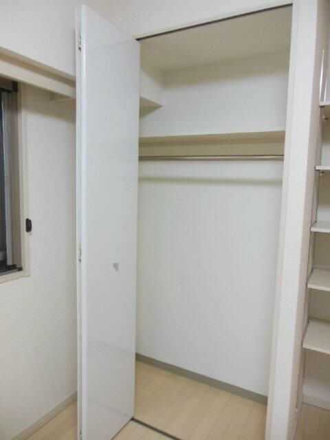 ガーラ落合南長崎の収納