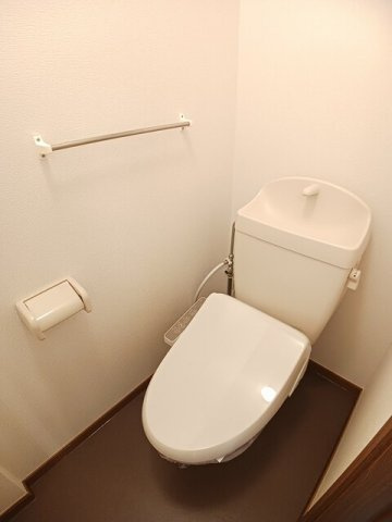 イリス　セゾン　Ｂのトイレ|トイレもきれいです