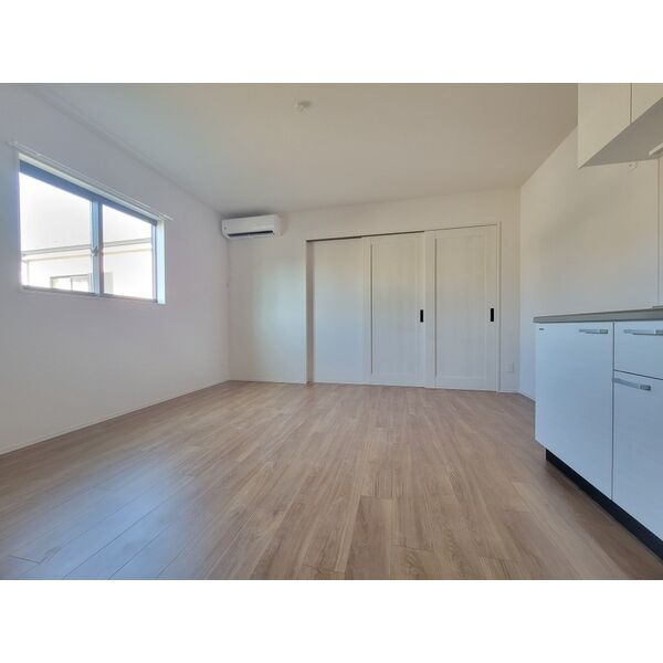 Louis Apartment長瀬ノールの居間・リビング