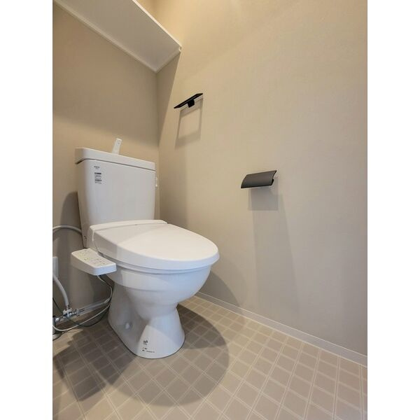 Louis Apartment長瀬ノールのトイレ