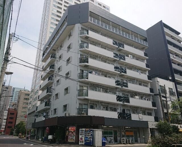 ワコーレ錦糸町マンションのエントランス