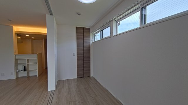 D-residence別所中の町の洋室