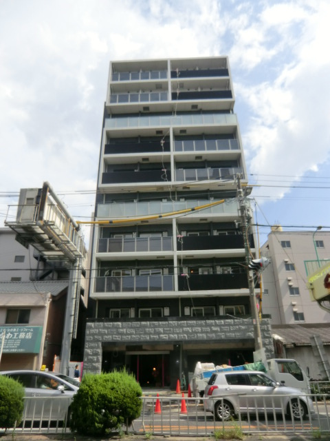 プレサンス塚本グランゲートの外観
