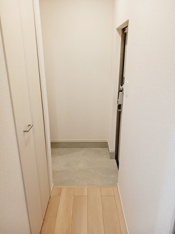 ゆったりとした玄関です