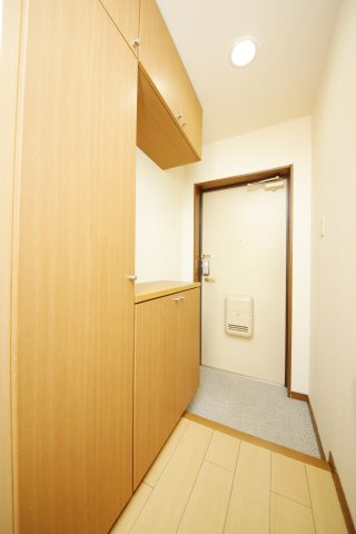 グランピアの玄関