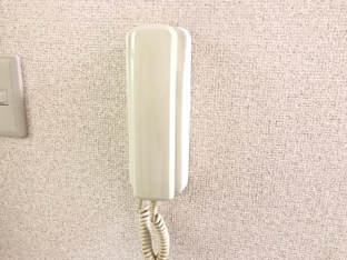 インターホン