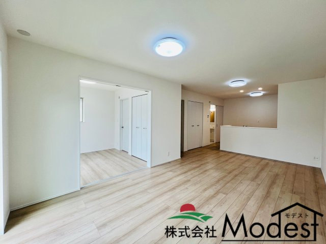 高崎市石原町の居間・リビング|居心地の良いリビングは、ご家族も自然と集まる空間♪