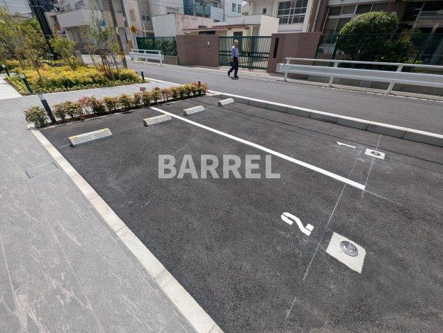 エスリードレジデンス　ザ・グラン大阪ノアの駐車場