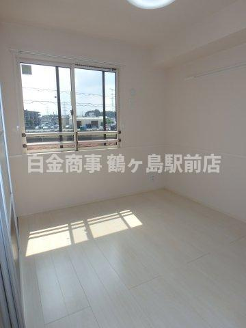 フルラージュの洋室