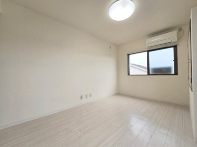 【内装】 | スカイコート小金井 | 最上階・角部屋・２面採光で明るい室内