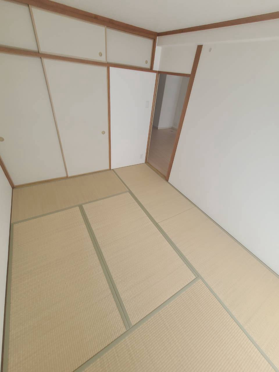 UR武庫川 19号棟の寝室