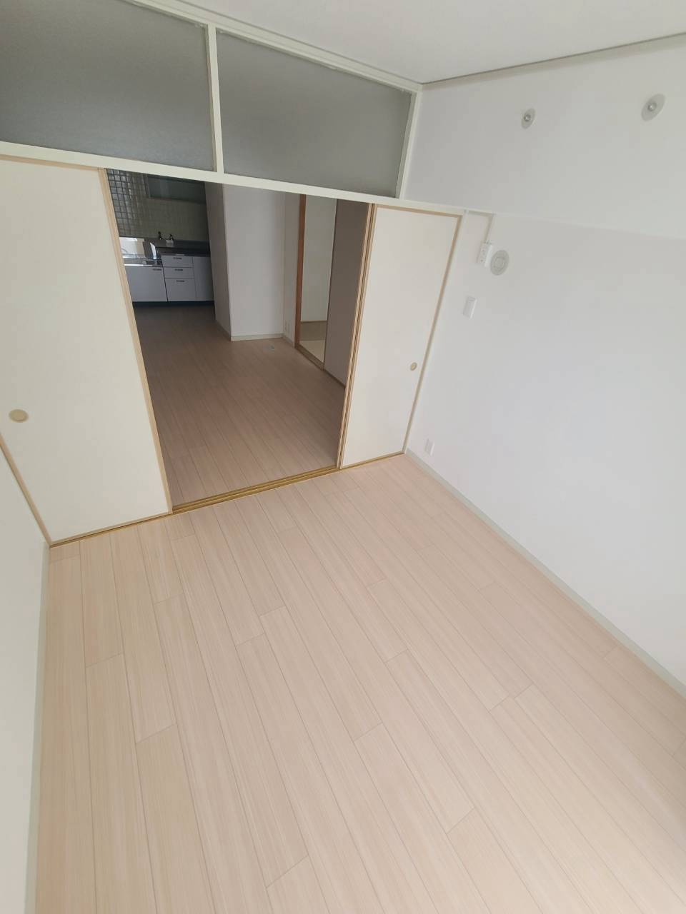 UR武庫川 19号棟の洋室
