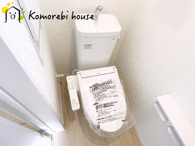 白岡市篠津　第7　新築一戸建て　クレイドルガーデン　01のトイレ|トイレも気になるポイント