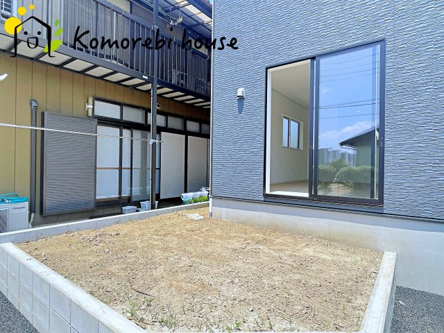 白岡市篠津　第7　新築一戸建て　クレイドルガーデン　01の庭|お庭が付いています
