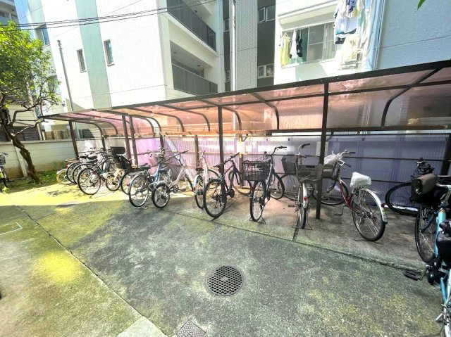 フラットワセダのエントランス