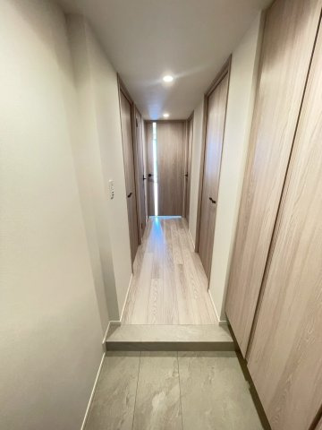 【玄関】