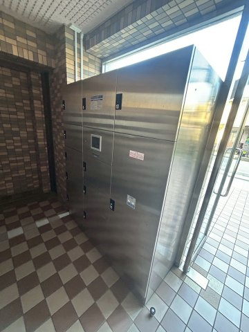 レジェンダリー小松の外観