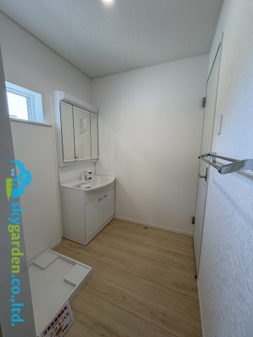 藤沢市城南第６（Ⅰ期）　新築戸建　全7棟１号棟の脱衣所
