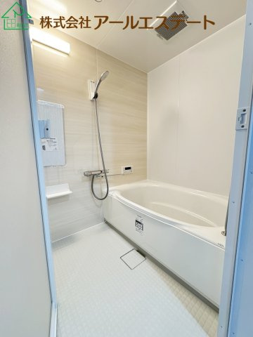 ライフアベニュー城山三番館　　　中古マンションの浴室