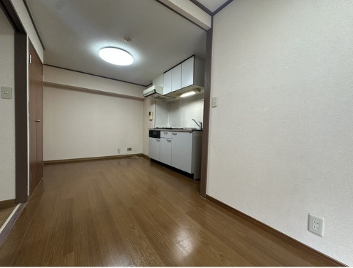 杉並区高円寺南１丁目の賃貸マンションの居間・リビング