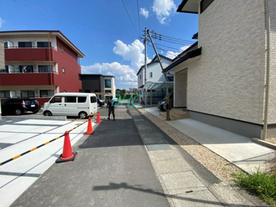 【前面道路含む現地写真】 | 草津市川原３丁目　２期１号地